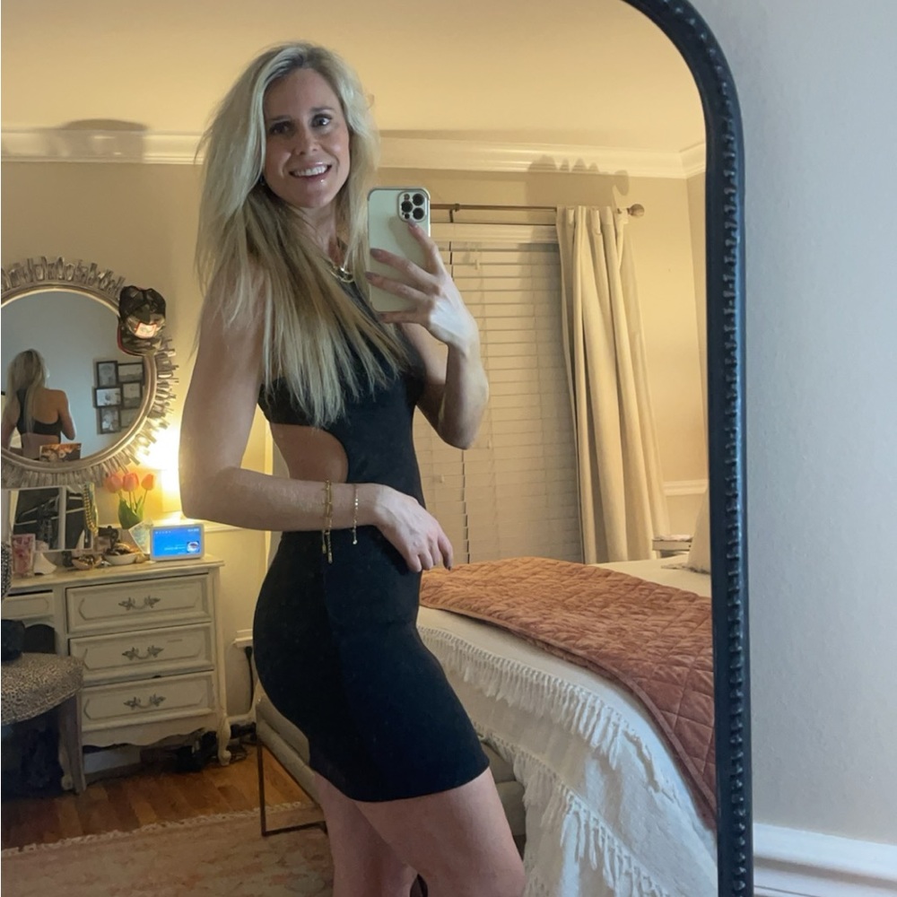 NWT Signature Boutique Ribbed Black Body Con Dress Size M